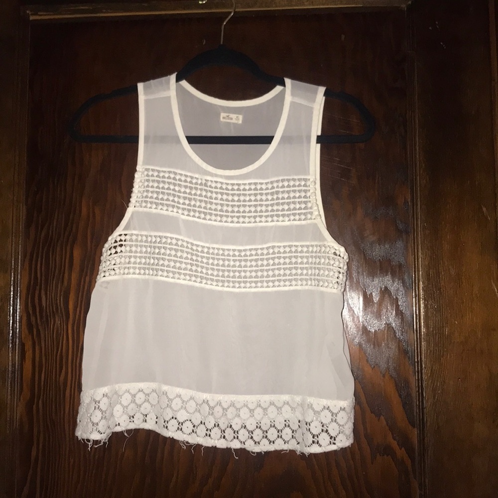 Beautiful white top!